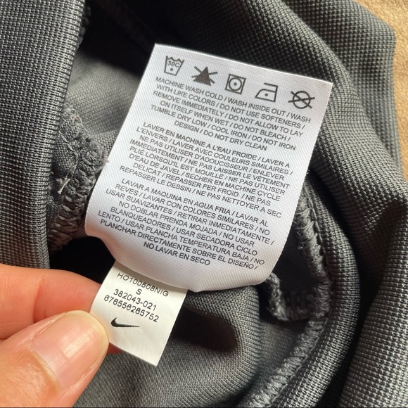 Nike Track Suit - Charcoal Gray and Magenta - Picture 11 of 12